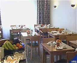 Am Schwan 3*